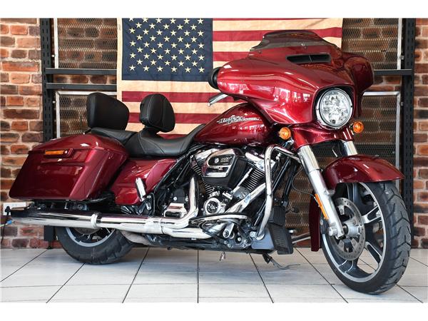 2017 HARLEY-DAVIDSON TOURING FLHXS STREET GLIDE SPECIAL
