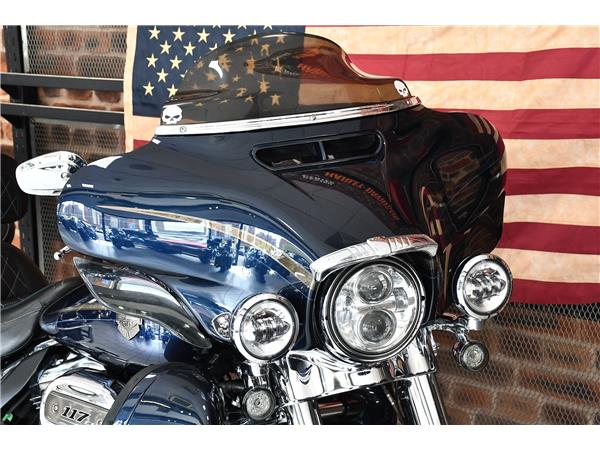 2018 HARLEY-DAVIDSON CVO FLHTKSE ELECTRA GLIDE ULTRA LIMITED