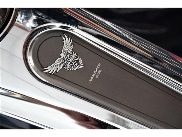 2018 HARLEY-DAVIDSON CVO FLHTKSE ELECTRA GLIDE ULTRA LIMITED