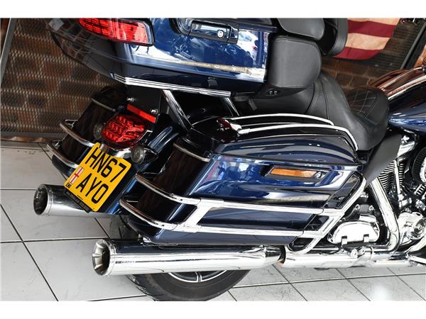 2018 HARLEY-DAVIDSON CVO FLHTKSE ELECTRA GLIDE ULTRA LIMITED