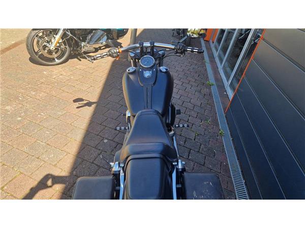 FXDF DYNA FAT BOB Kesstech Klappenauspuff