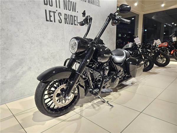 FLHRXS Road King Special 