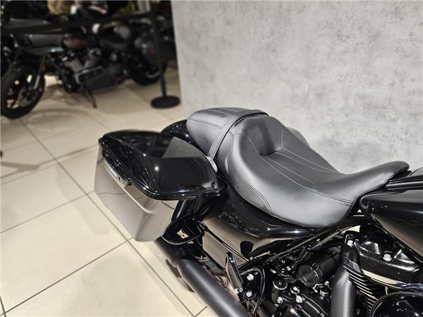 FLHRXS Road King Special 