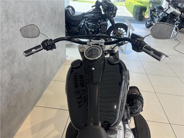 FLSL Softail Slim 
