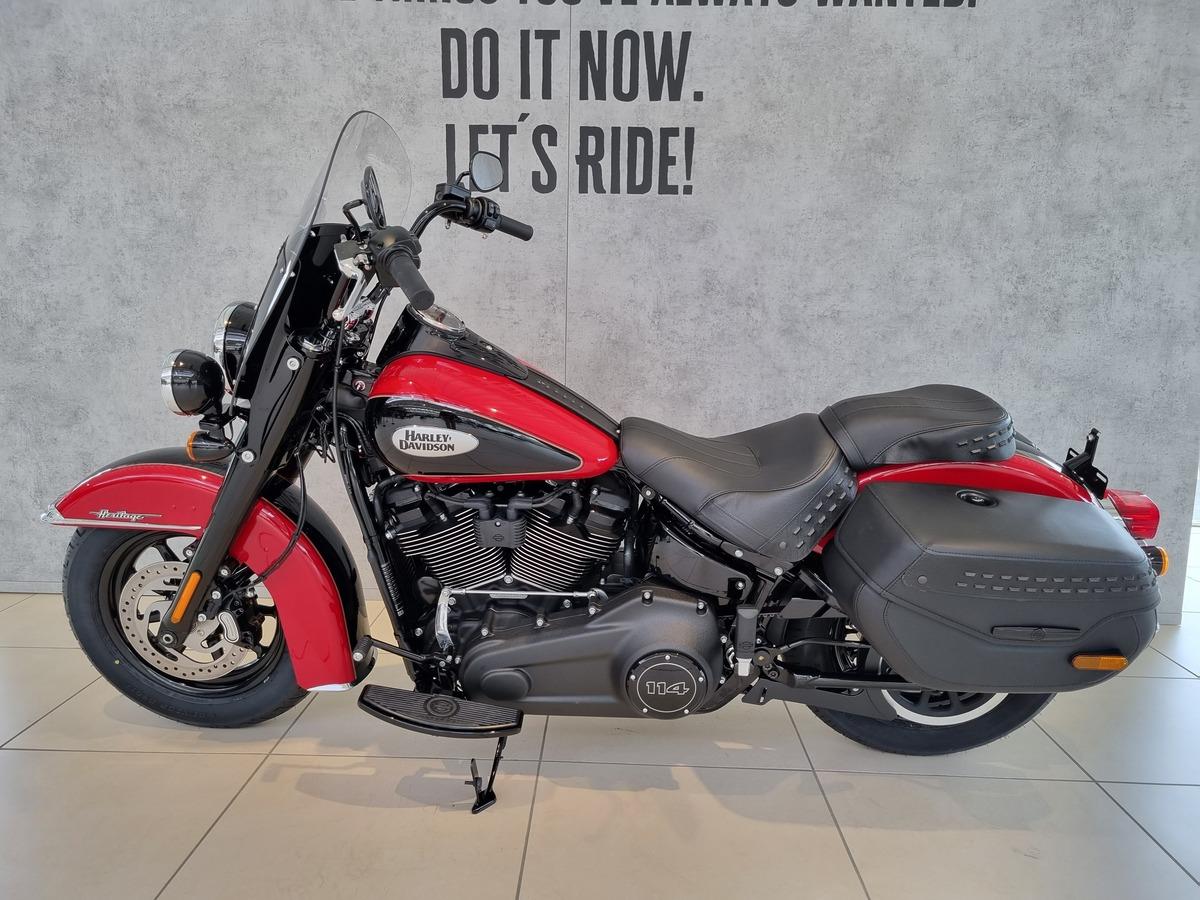 FLHCS Softail Heritage Classic 