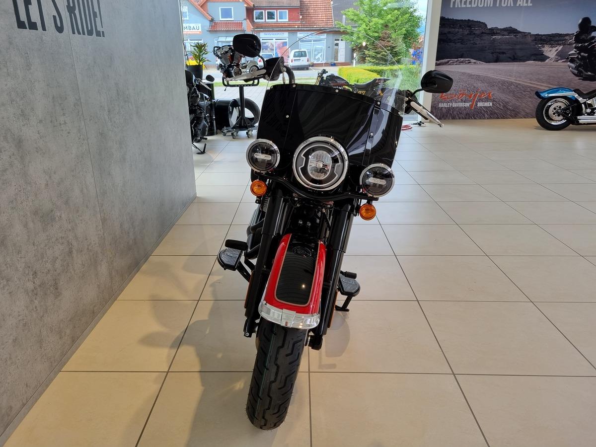 FLHCS Softail Heritage Classic 