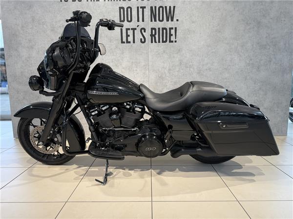 FLHXS Street Glide Special 