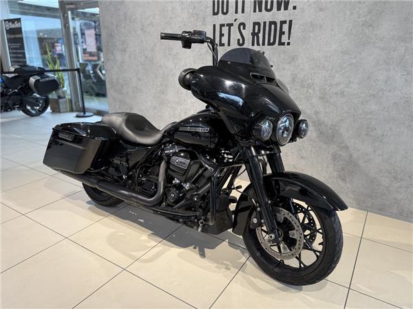 FLHXS Street Glide Special 
