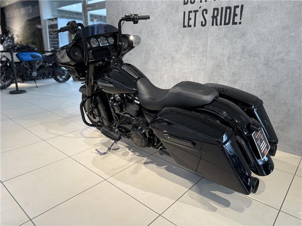 FLHXS Street Glide Special 
