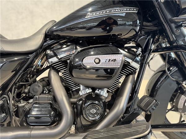 FLHXS Street Glide Special 