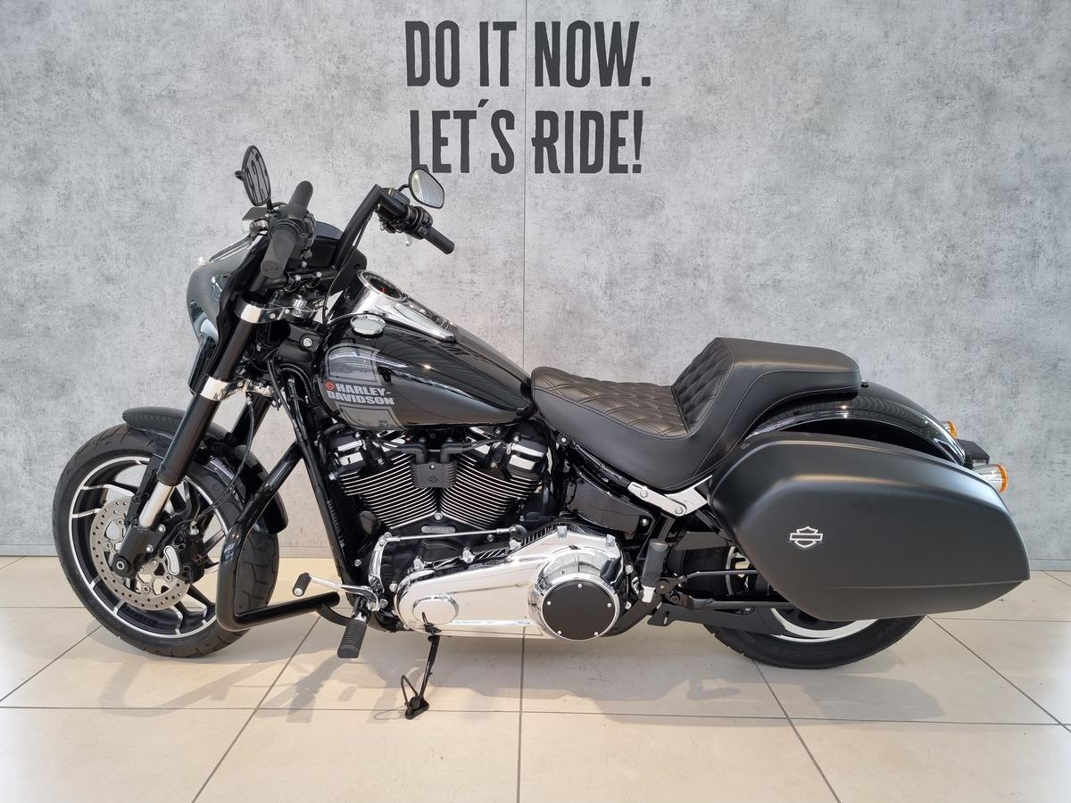 FLSB Softail Sport Glide 