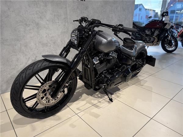 FXBRS Softail Breakout 