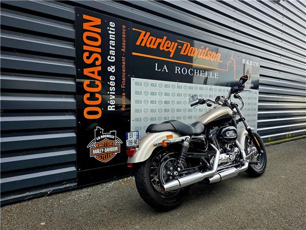 2018 HARLEY-DAVIDSON CUSTOM