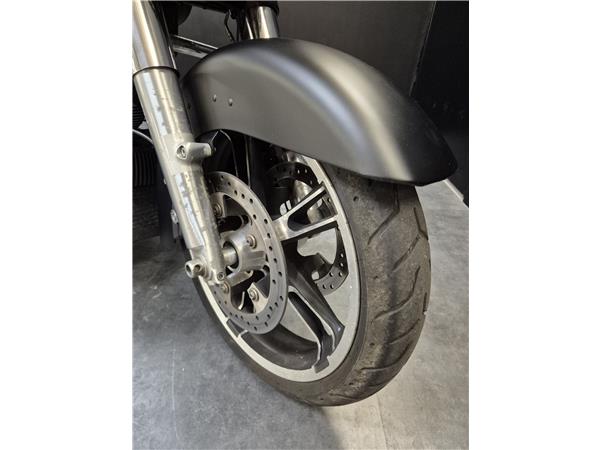 2016 HARLEY-DAVIDSON STREET GLIDE