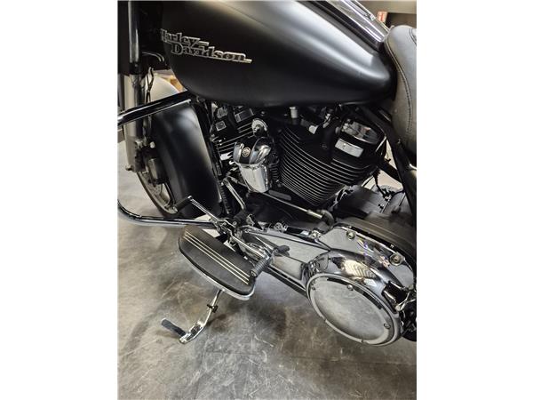 2016 HARLEY-DAVIDSON STREET GLIDE