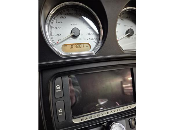 2016 HARLEY-DAVIDSON STREET GLIDE