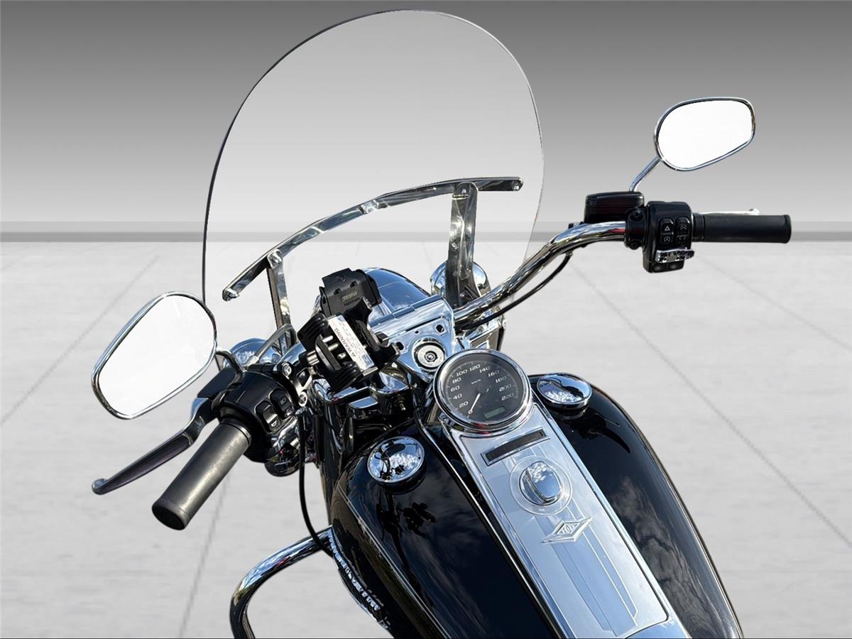2016 harley-davidson FLHRC Road King Classic 103 ABS