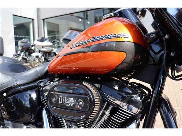 2020 HARLEY-DAVIDSON SOFTAIL FLHCS HERITAGE CLASSIC 114