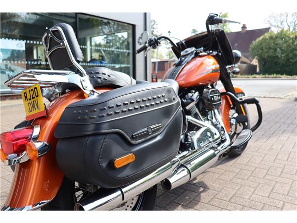 2020 HARLEY-DAVIDSON SOFTAIL FLHCS HERITAGE CLASSIC 114