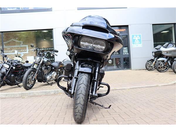 2022 HARLEY-DAVIDSON CVO FLTRXSE ROAD GLIDE