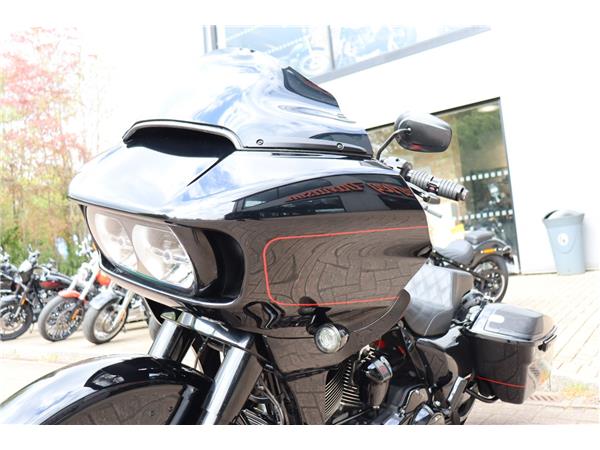 2022 HARLEY-DAVIDSON CVO FLTRXSE ROAD GLIDE