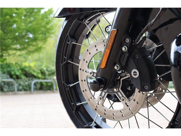 2022 HARLEY-DAVIDSON CVO FLTRXSE ROAD GLIDE