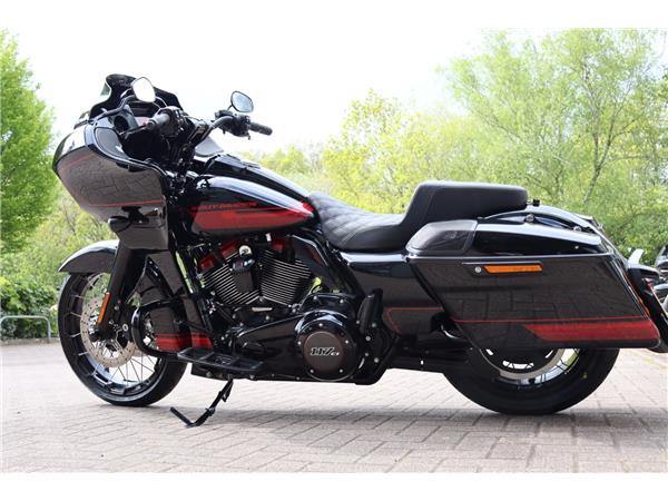 2022 HARLEY-DAVIDSON CVO FLTRXSE ROAD GLIDE