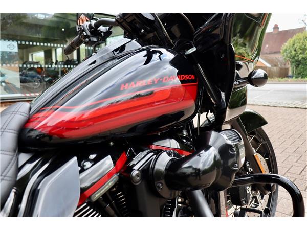 2022 HARLEY-DAVIDSON CVO FLTRXSE ROAD GLIDE