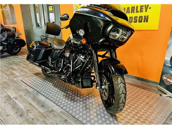 2018 HARLEY-DAVIDSON ROAD GLIDE