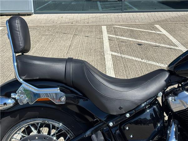 2021 HARLEY-DAVIDSON SOFTAIL STANDARD 