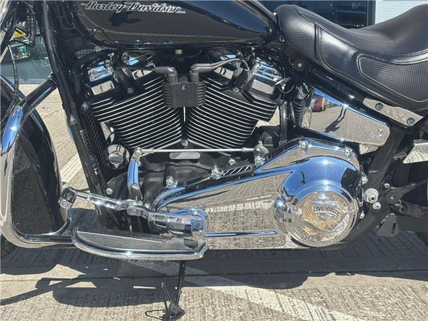 2019 HARLEY-DAVIDSON SOFTAIL FLDE DELUXE