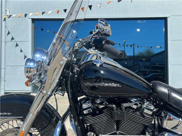 2019 HARLEY-DAVIDSON SOFTAIL FLDE DELUXE