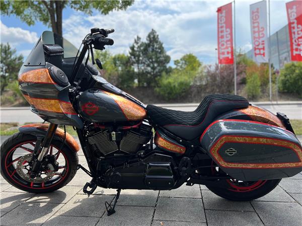 FLSB Softail Sport Glide Clubstyle Custom Umbau