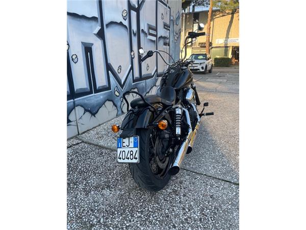 Street bob 103