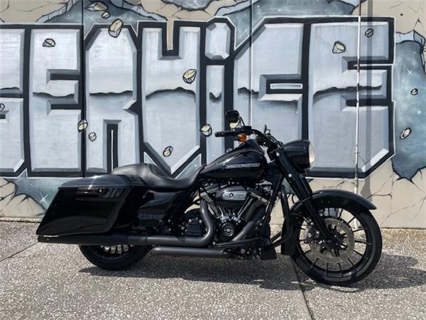 Road King Special 114