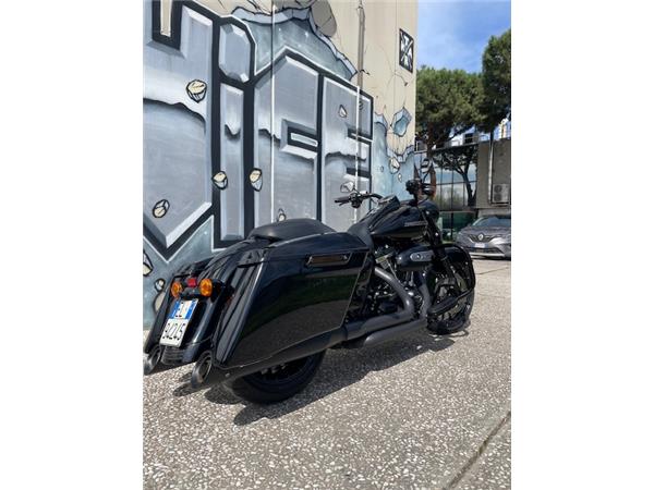 Road King Special 114