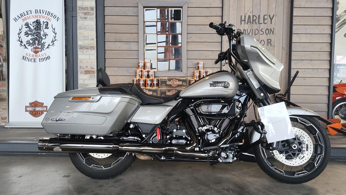 FLHXSE CVO STREET GLIDE 