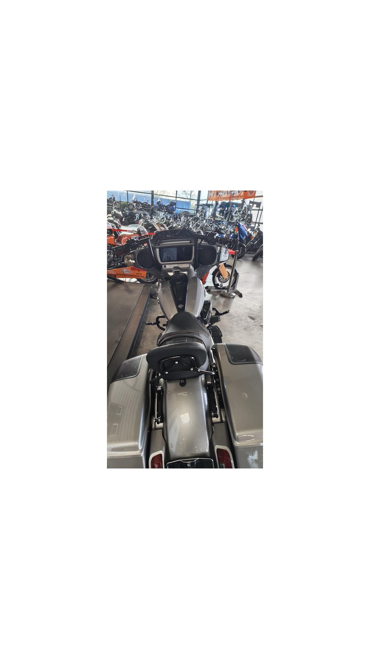 FLHXSE CVO STREET GLIDE 