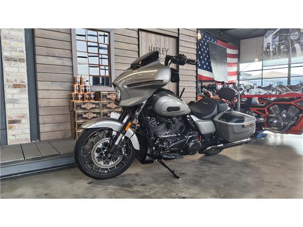 FLHXSE CVO STREET GLIDE 