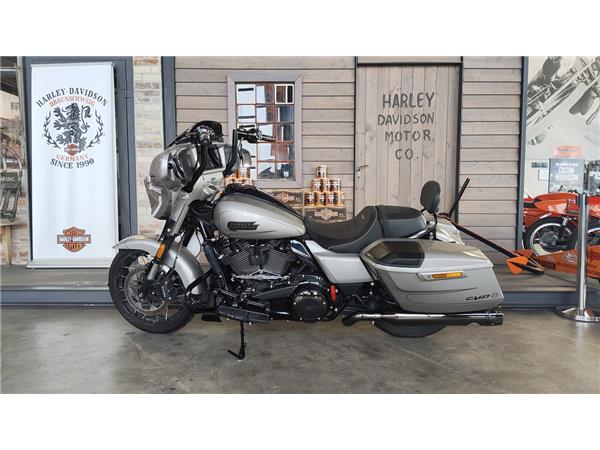 FLHXSE CVO STREET GLIDE 