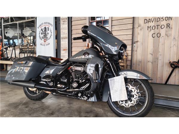 FLHXSE CVO STREET GLIDE 