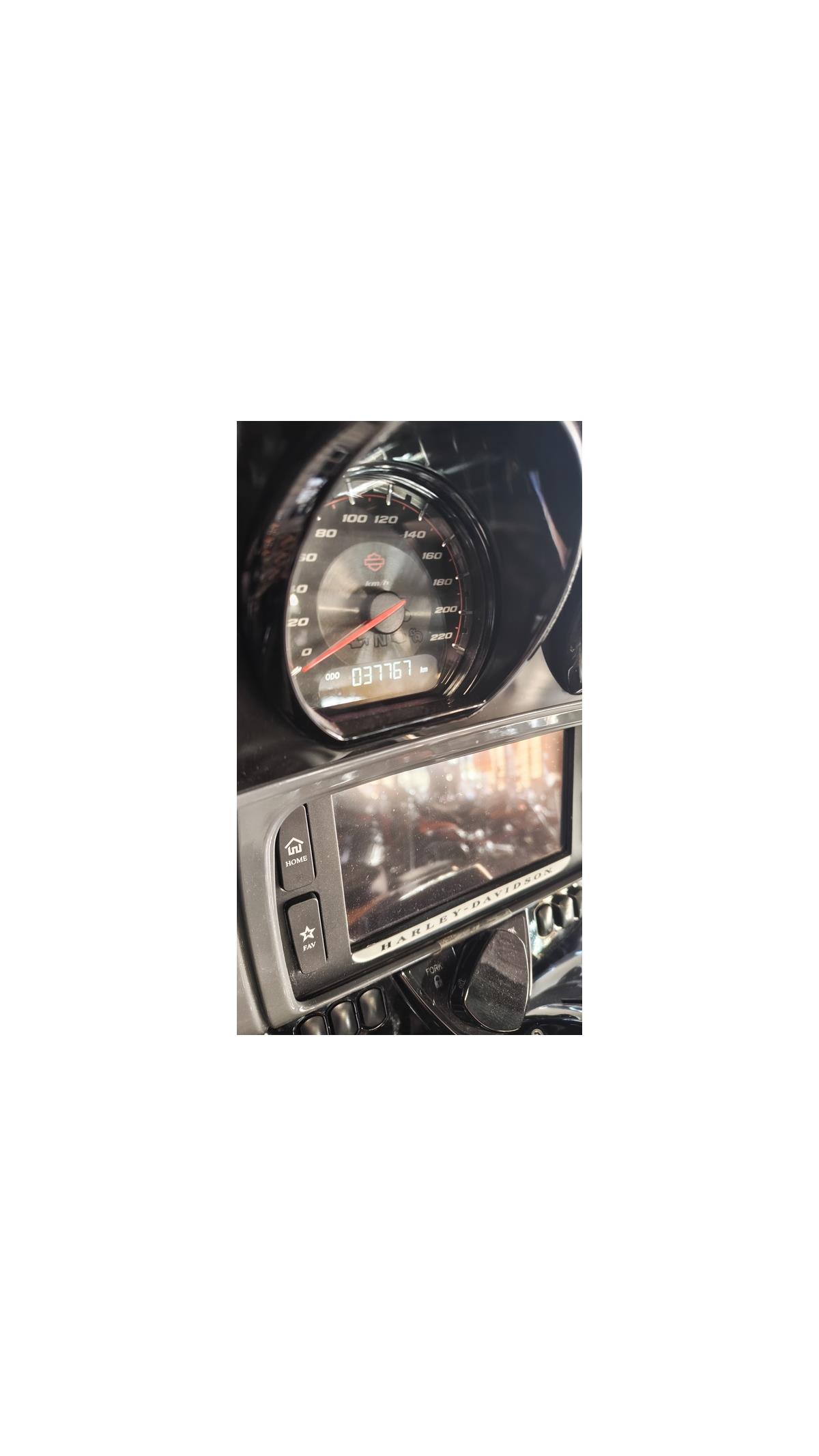 FLHXSE CVO STREET GLIDE 