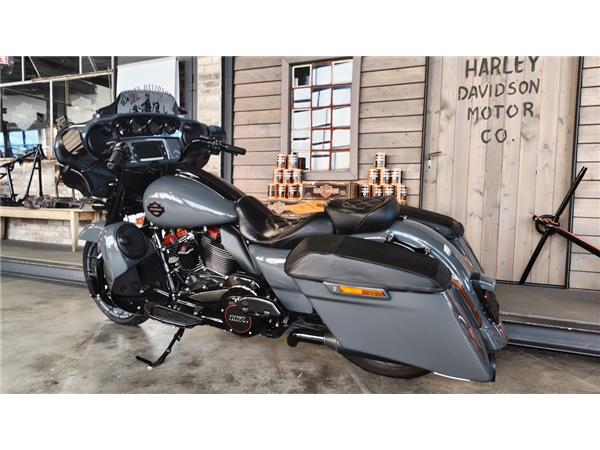 FLHXSE CVO STREET GLIDE 
