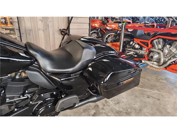 FLHXST Street Glide ST 