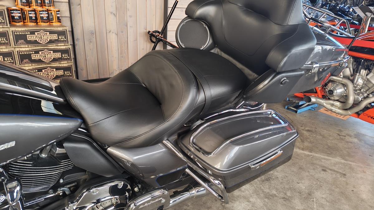 FLTRK ROAD GLIDE LIMITED 