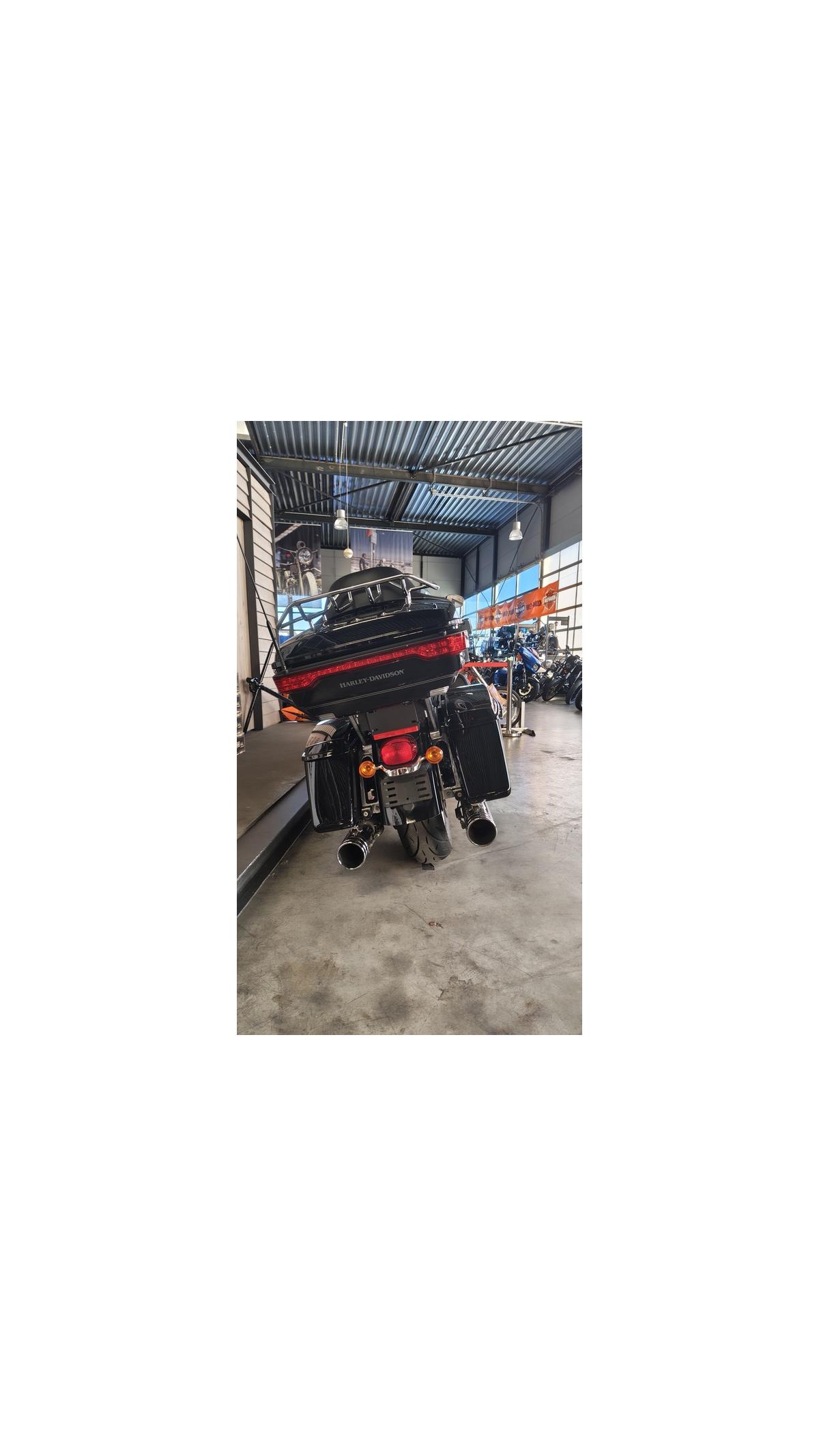 FLTRU ROAD GLIDE ULTRA 