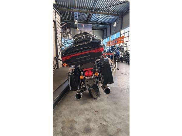 FLTRU ROAD GLIDE ULTRA 