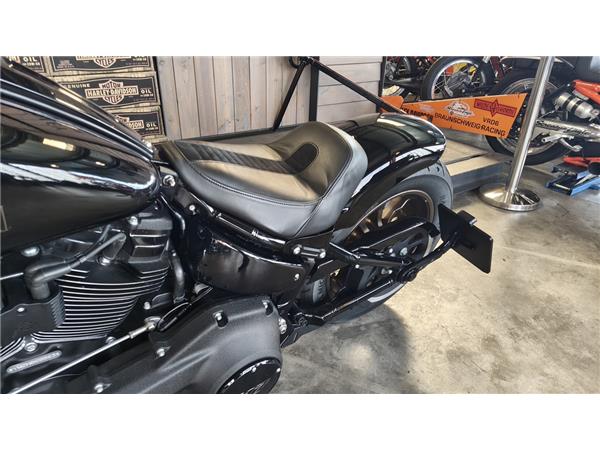 FXLRS LOW RIDER S 
