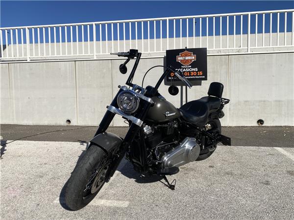 2018 HARLEY-DAVIDSON SLIM