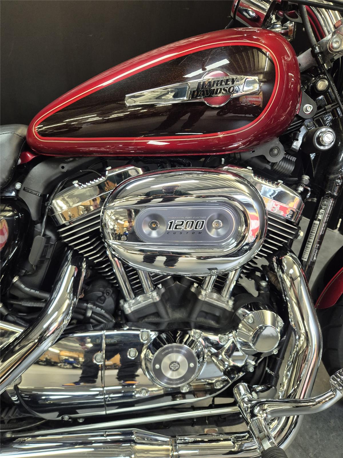 2012 HARLEY-DAVIDSON CUSTOM